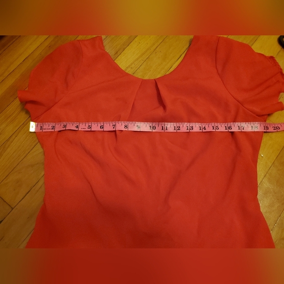 Molly Bracken V shape backless dress. Bow at tge back. Orange / red. Size L. - Picture 8 of 11